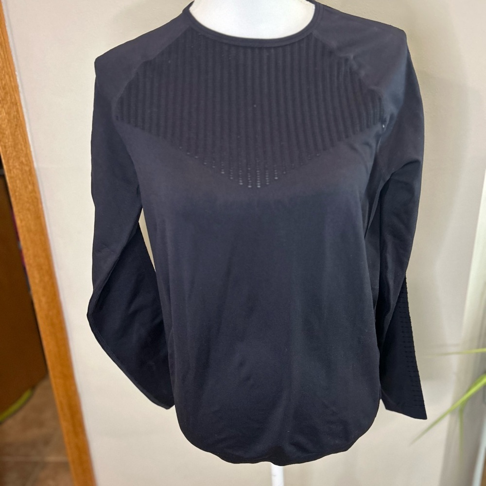 Fabletics Black Sync Seamless Long Sleeve Top Large Breathable Athletic Workout